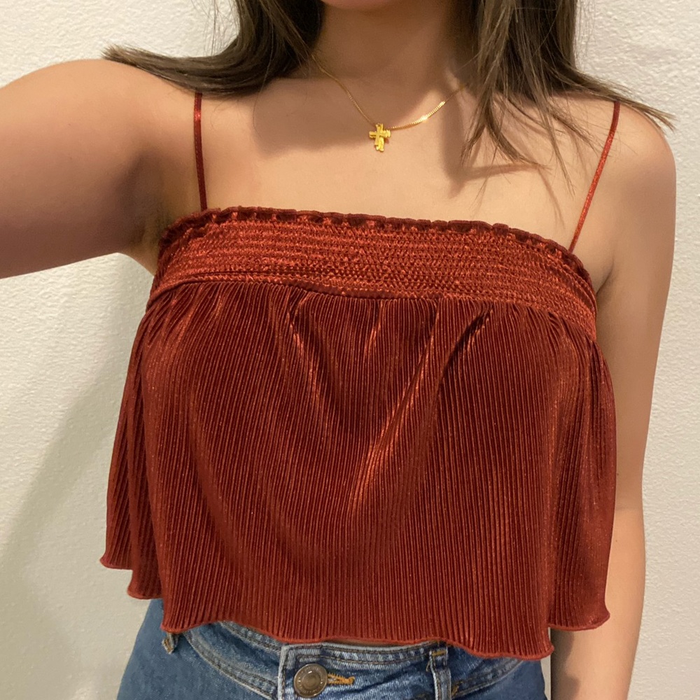 square neck cropped tank